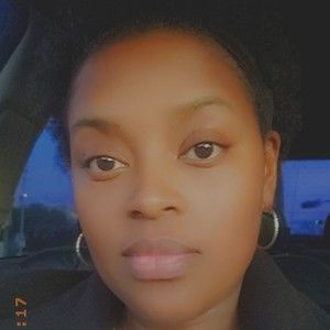 Meet your Posher, Alana